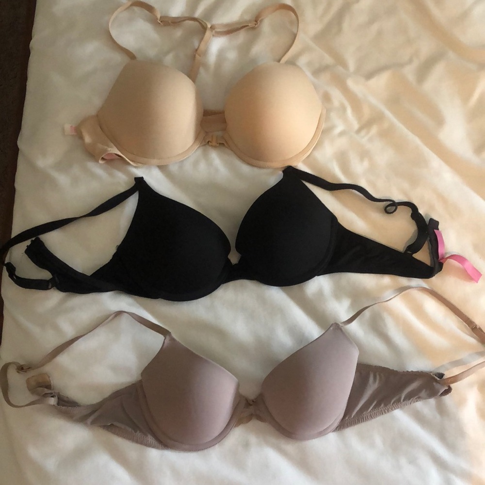 Victoria’s Secret and Arie bra lot